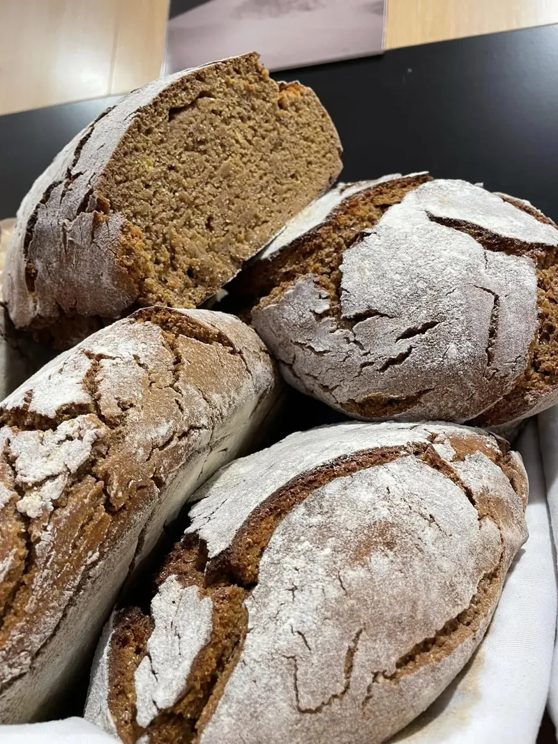 Pão artesanal fresco da Flor do Tâmega